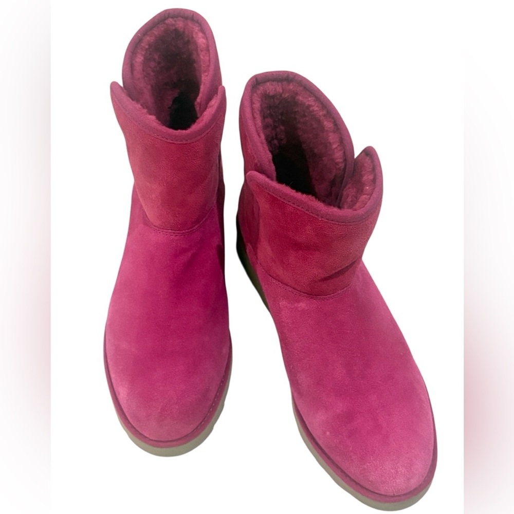 UGG Kristin Suede Ankle Boots size 8 - Picture 4 of 10